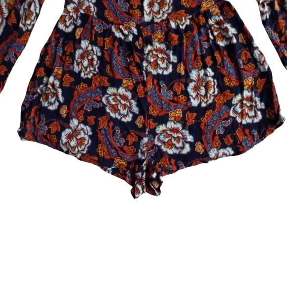 UO OUT FROM UNDER Romper Floral Dreamy Days Navy Urban Outfitters - Picture 8 of 12